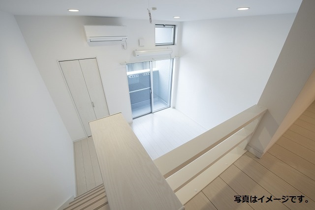 コンソラージュ岩戸の居間・リビング