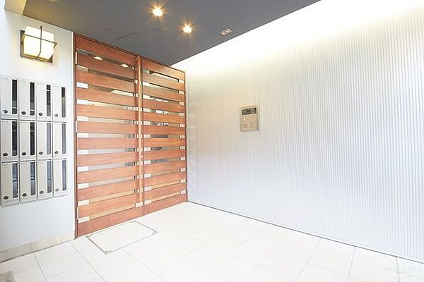 【エントランス】クーカイテラス中目黒 