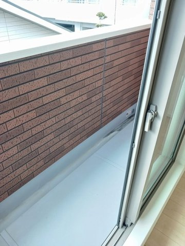 ポニート　カノンのバルコニー