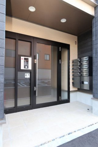 ジャスミン　Ｂのエントランス