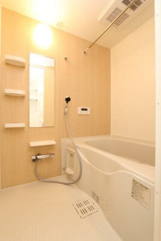 ジャスミン　Ｂの浴室