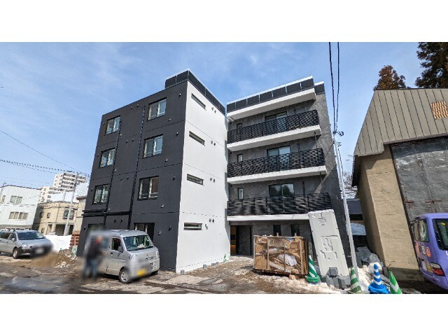 札幌市豊平区豊平四条１３丁目の賃貸マンション