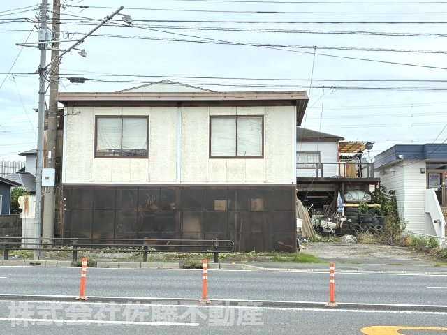 『鴻巣駅』東口15分・約117坪の国道17号線沿いの売地の外観|2026年9月19日11:00頃に国道17号線の対向側から撮影した外観写真です。