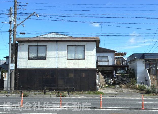 『鴻巣駅』東口15分・約117坪の国道17号線沿いの売地の外観|2026年9月24日10:40頃に国道17号線の対向側から撮影した外観写真です。