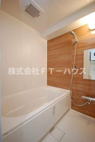 Ｔ－ＯＮＥビルの浴室