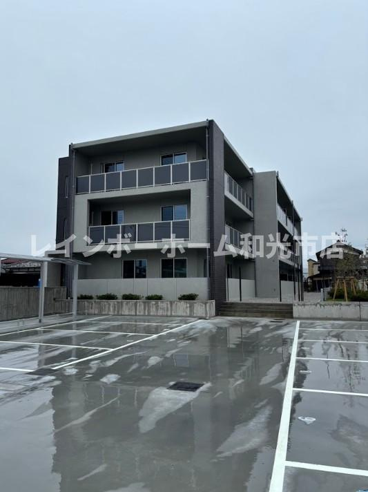 Impleos朝霞根岸台の外観