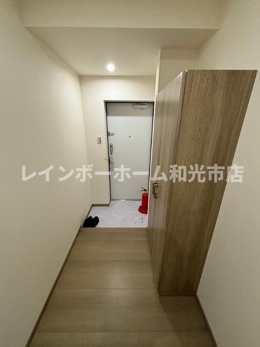 Impleos朝霞根岸台の玄関