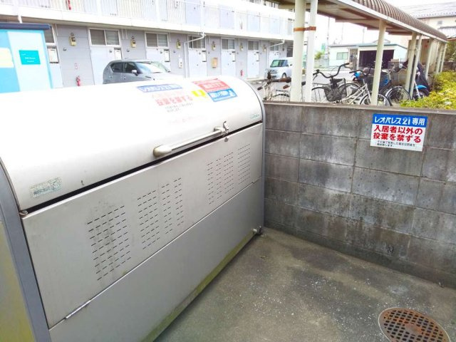 レオパレス霞ヶ関第一のその他|ゴミ庫
