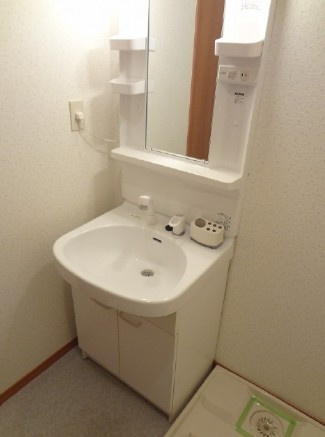 アンプルール　クラージュWestの独立洗面台