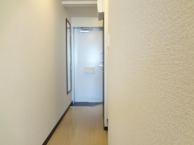 レオネクストファミリア藤里の玄関