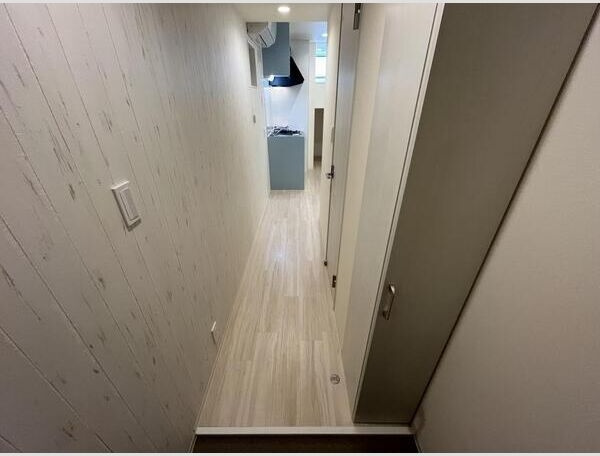 アテナ御器所の玄関