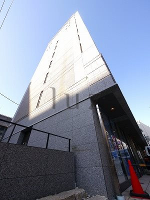 ウェルカーサ横浜関内の外観