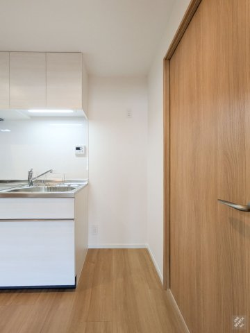 マンションアベニューのキッチン|冷蔵庫置場