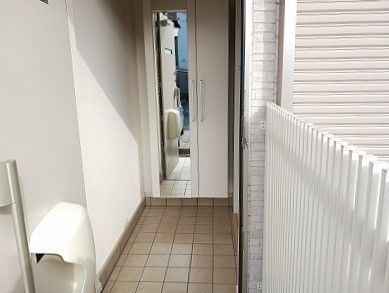 プリムローズゲートの玄関