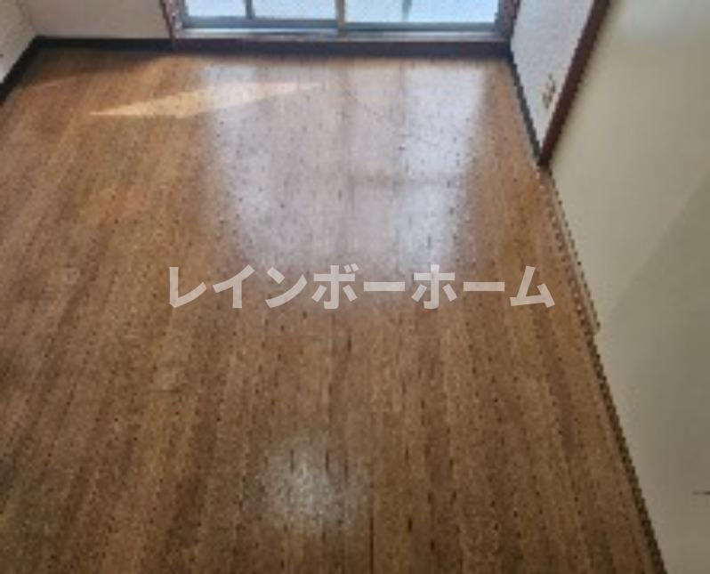 リバーサイドアベニューの寝室