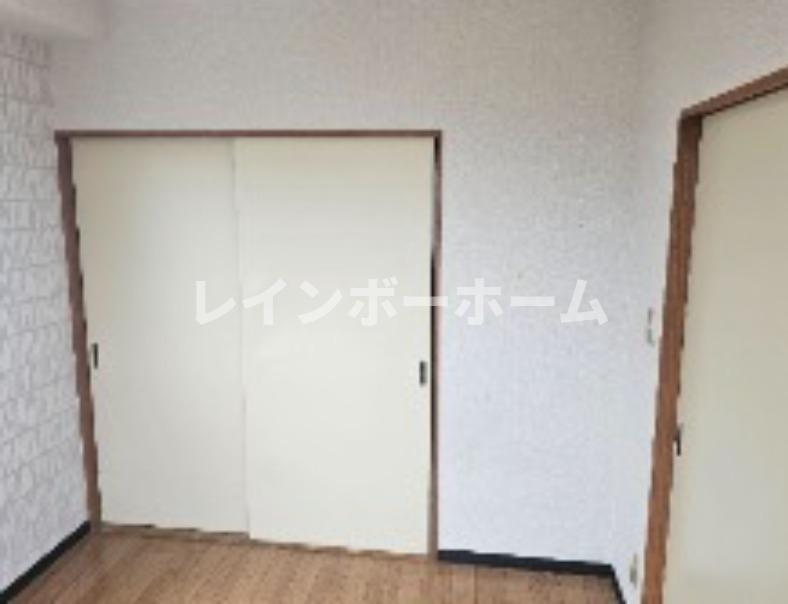 リバーサイドアベニューの収納
