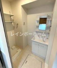 グリーンサイド西高の独立洗面台