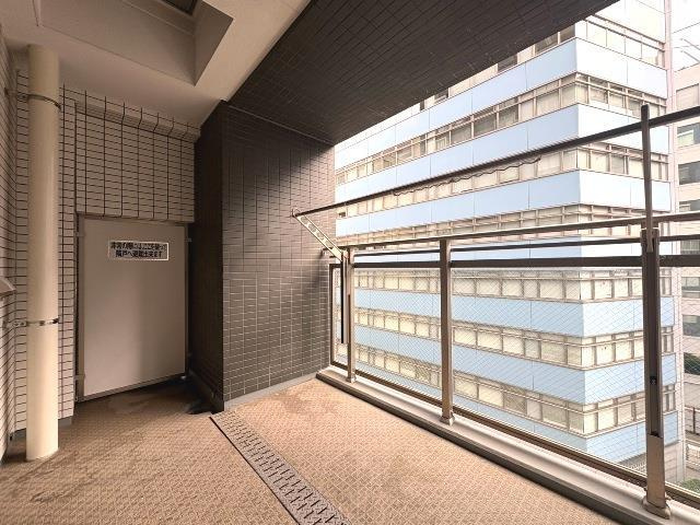 シティハウス南森町のバルコニー