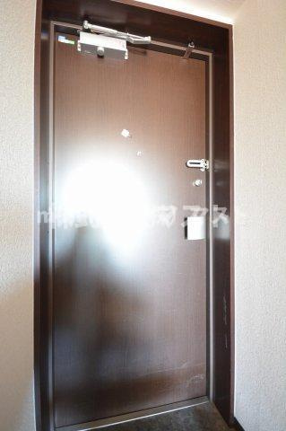 フレンシアノイエ難波南（旧グランシス難波南）の玄関