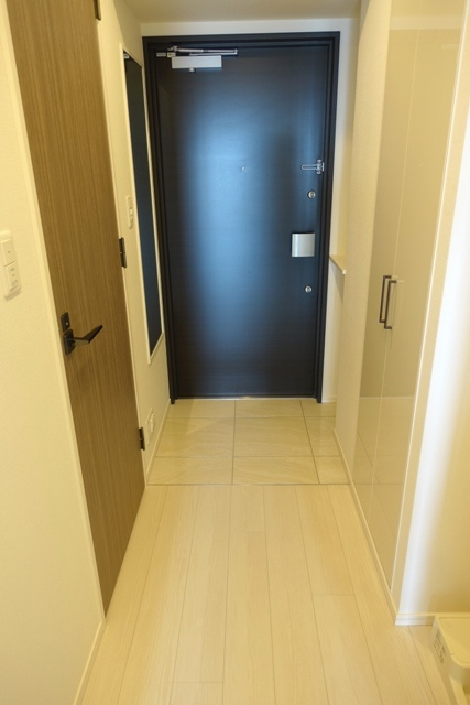 パークアクシス学芸大学レジデンスの玄関|※写真は同タイプ住戸です。