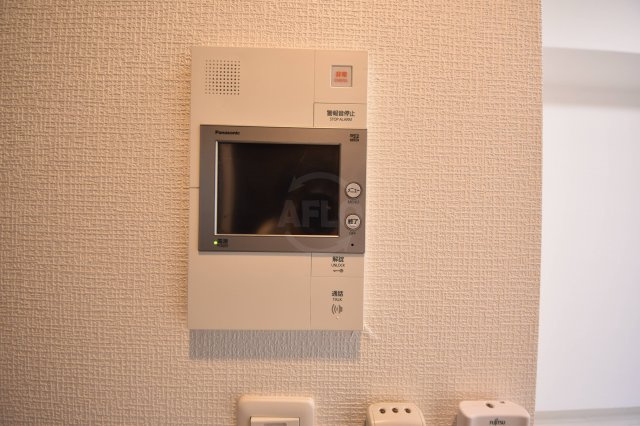 エステムコート難波WEST-SIDEⅥグラッドの設備|エステムコート難波WEST-SIDEⅥグラッド　カメラ付きインターホン