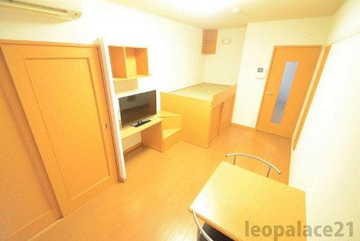 レオパレス南江戸の居間・リビング|備品や設備仕様は号室等により異なります現地をご確認下さい。