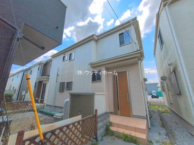 春日部市栄町2丁目　中古一戸建て