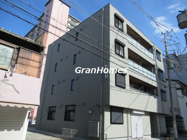 シャーメゾンスリーゼの外観