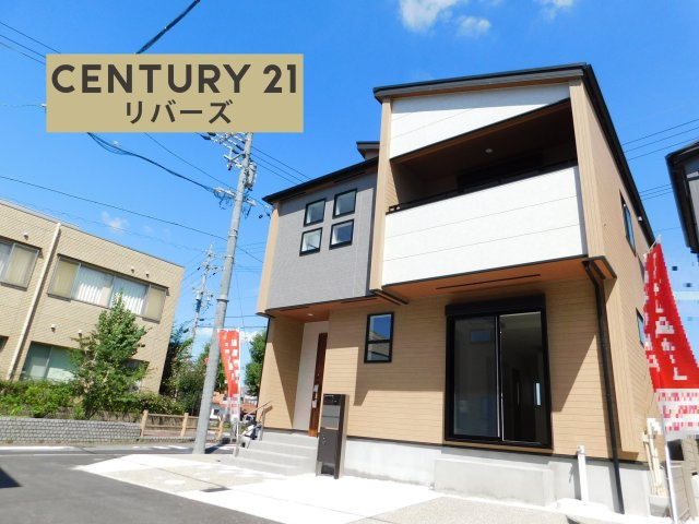 名古屋市南区砂口町の新築一戸建の外観|☆１号棟☆　　いつでも見学できます♪（お問合せ当日、平日、水曜、夜間でもＯＫ）　角地！　駐車２台！　長期優良住宅・　制震ダンパー搭載！　畳コーナー付リビング１９帖！　買い物施設徒歩５分圏内の好立地♪　