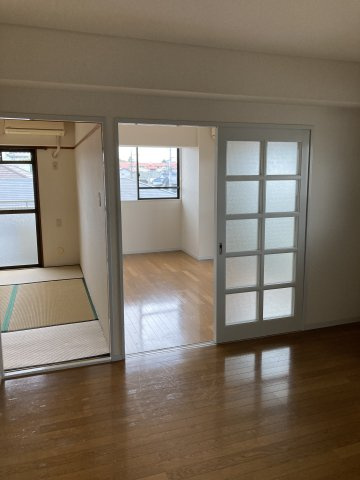 シャンブール