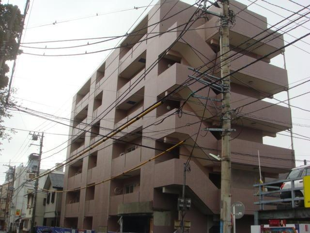パルテール天王町のエントランス