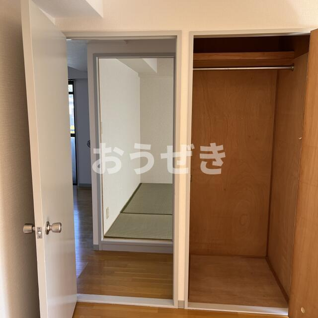 広地ハイツの収納
