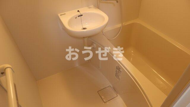 トシダビルの浴室|別部屋写真参考