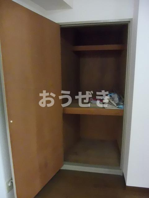 旭ビルの収納