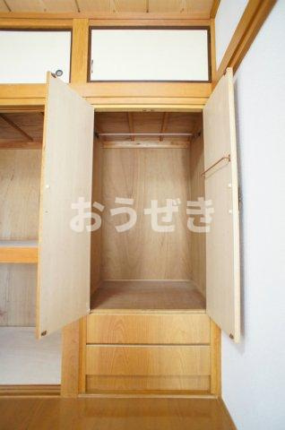 コーポ大岡60の玄関