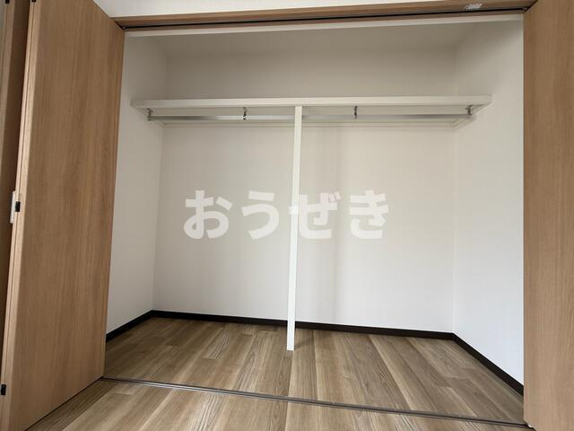 永田南１丁目戸建の収納|洋室５．４帖