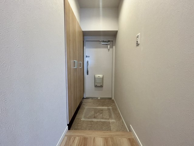 甲東園パークマンションの玄関