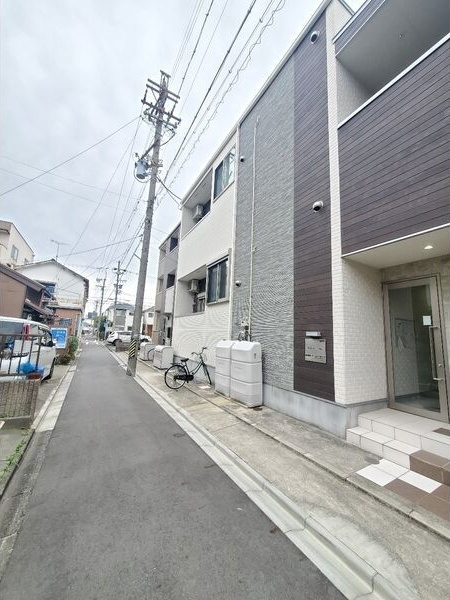 Maison Lafreの周辺