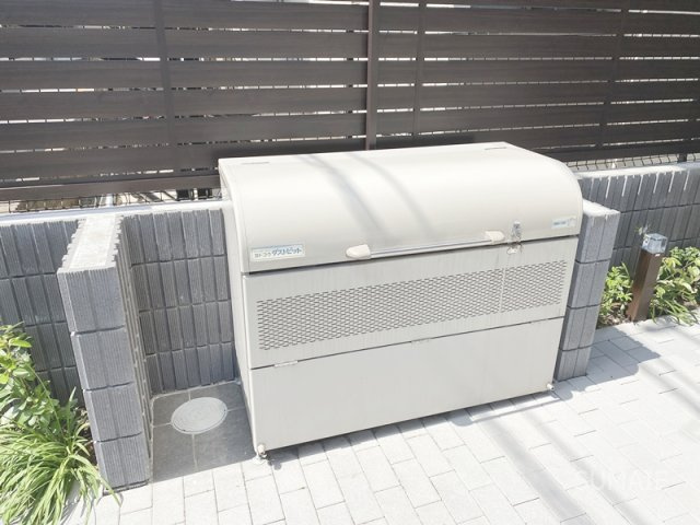 ボヌール新都心のその他共用部分|専用ゴミ置き場！