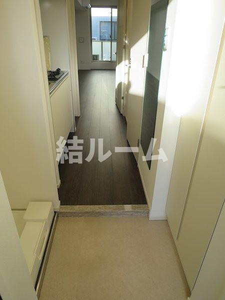 練馬区小竹町２丁目の賃貸マンションの玄関