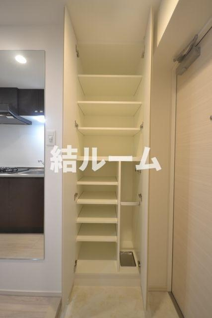 練馬区小竹町２丁目の賃貸マンションの収納