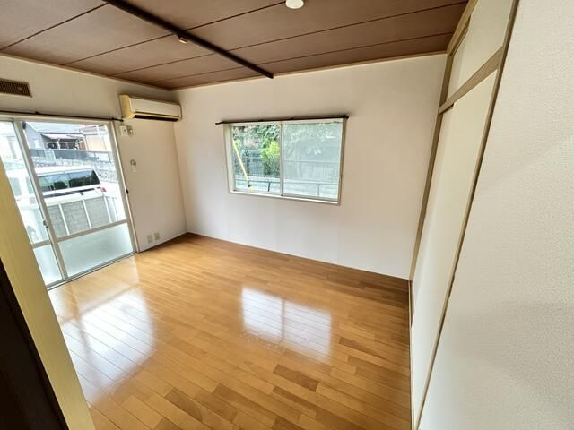 コーポダイドーの居間・リビング