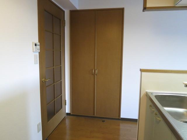【内装】 | アティチヒロ