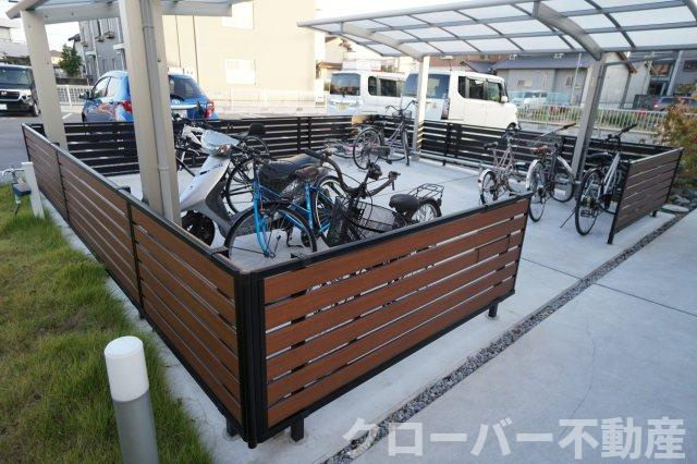 シャーメゾン仏生山 A棟のその他共用部分