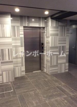 メインステージ北千住Ⅳのロビー