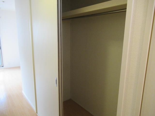 フラッツァらくだ坂の収納