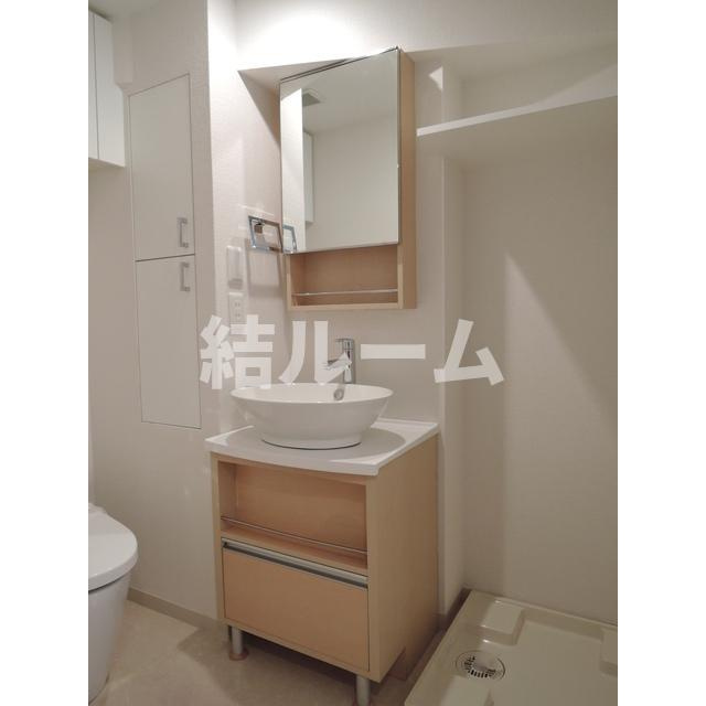 豊島区目白５丁目の賃貸マンションの洗面所