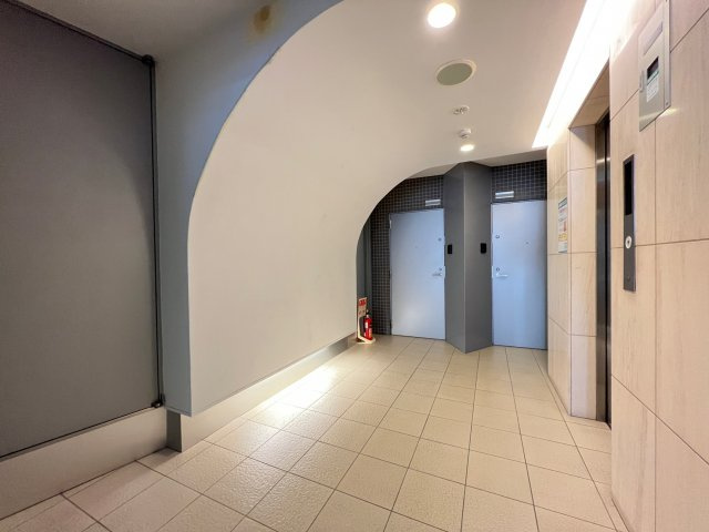 VERDE EBISUのロビー
