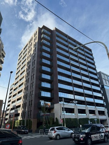 ウエリス新宿早稲田の森の外観|ペット飼育可能！平成３０年築・オートロック＆宅配ボックス付き大規模マンション、ウエリス新宿早稲田の森は即日現地案内可能となっておりますので、お気軽にお問い合わせください！