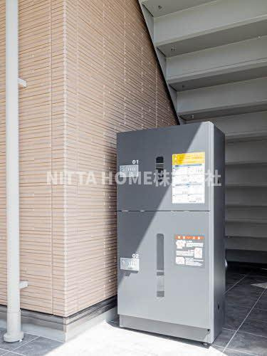 シャーメゾンＨＡＮＡＴＡ南岡のその他共用部分|不在時の荷物の受け取りに便利な宅配ＢＯＸ◇
